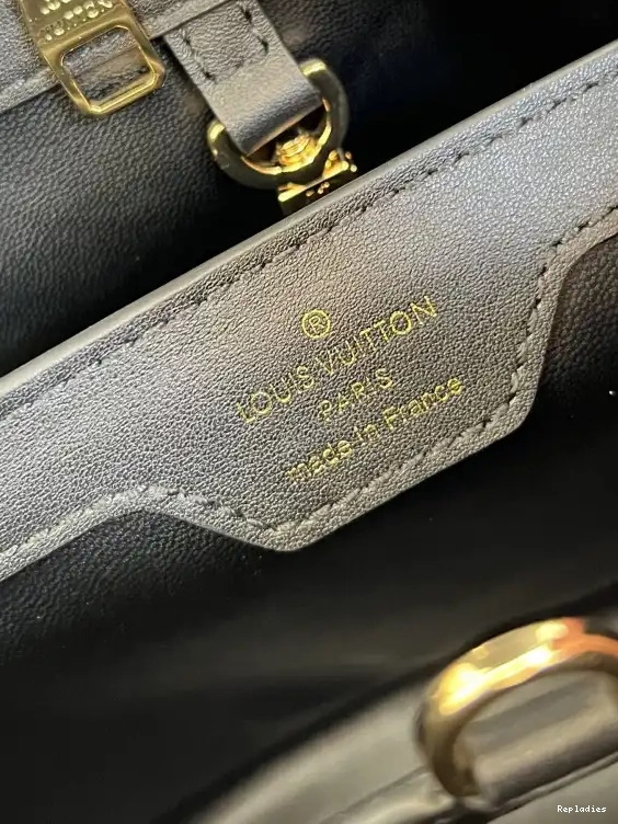 Rep ladies LOUIS CAPUCINES BB VUITTON 0605